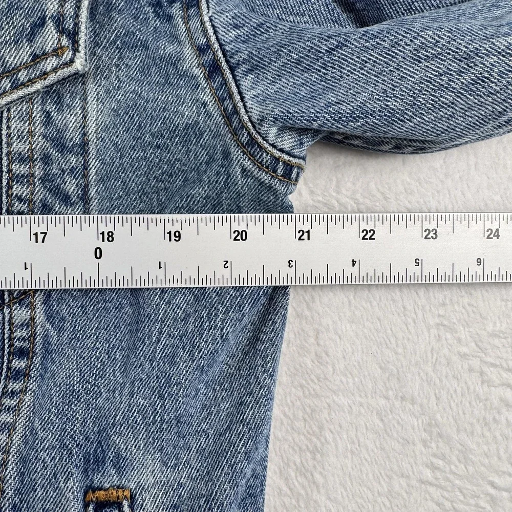 Vintage Levi's denim Jacket Mens Large Blue faded Trucker Button Front 70507 90s